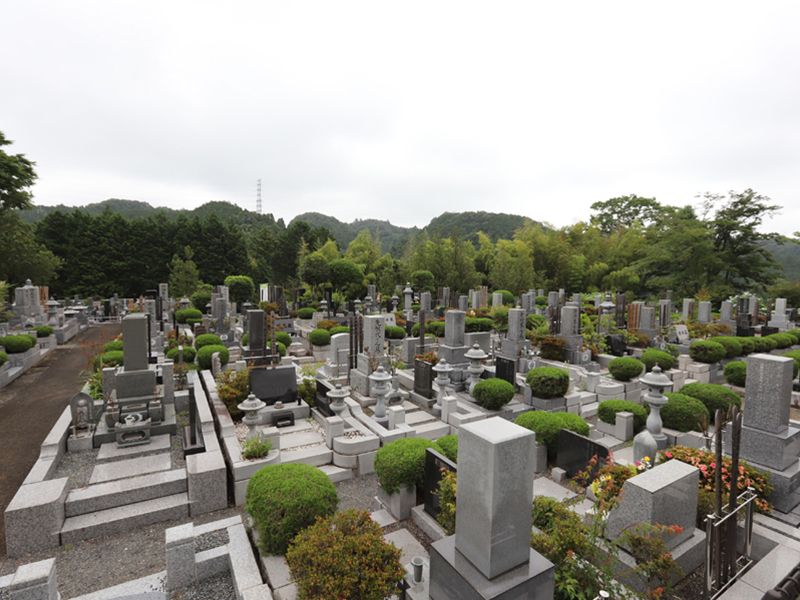 福寿霊園　区画整理された墓域