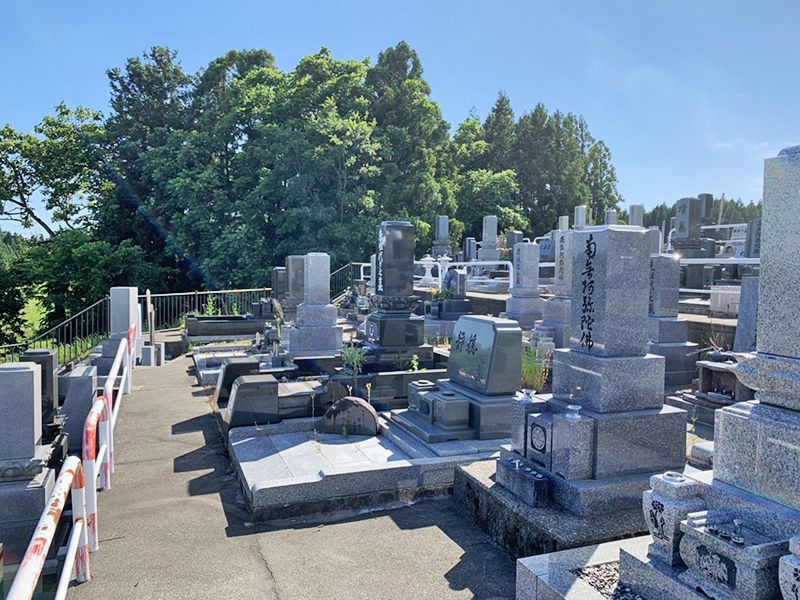 三島鳥越霊園