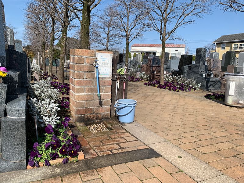 小平メモリアルガーデン ガーデニング型樹木葬「フラワージュ」　水場を完備