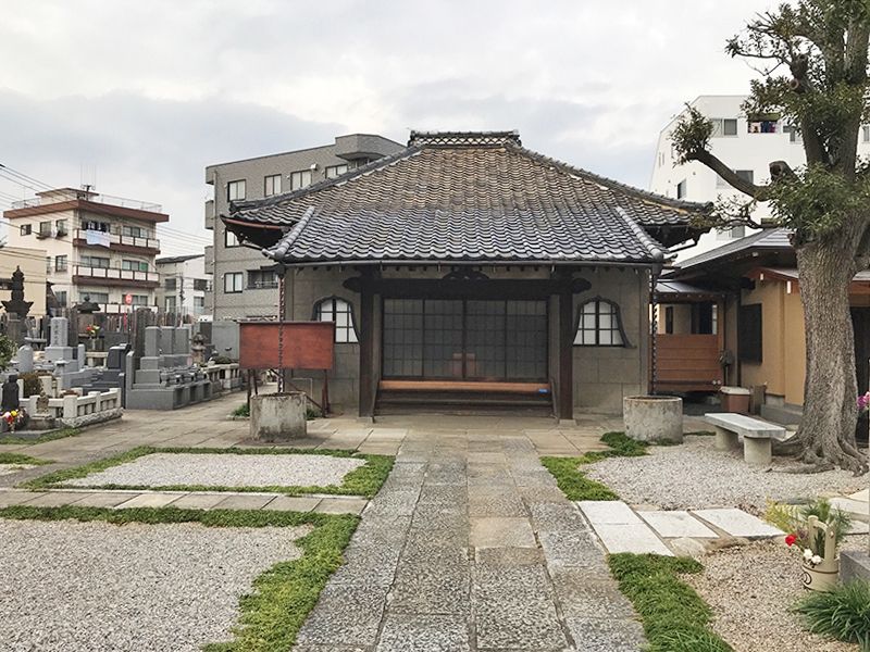 宝泉寺 青戸墓苑　お寺の外観