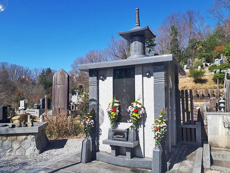 少林寺聖地霊園　園内供養塔
