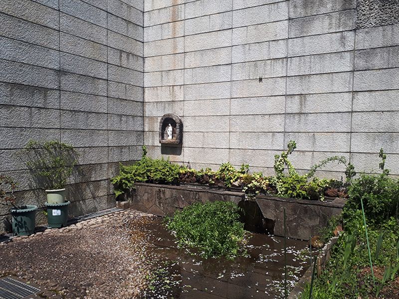 カトリック五日市霊園　カトリック東京大司教区が管理