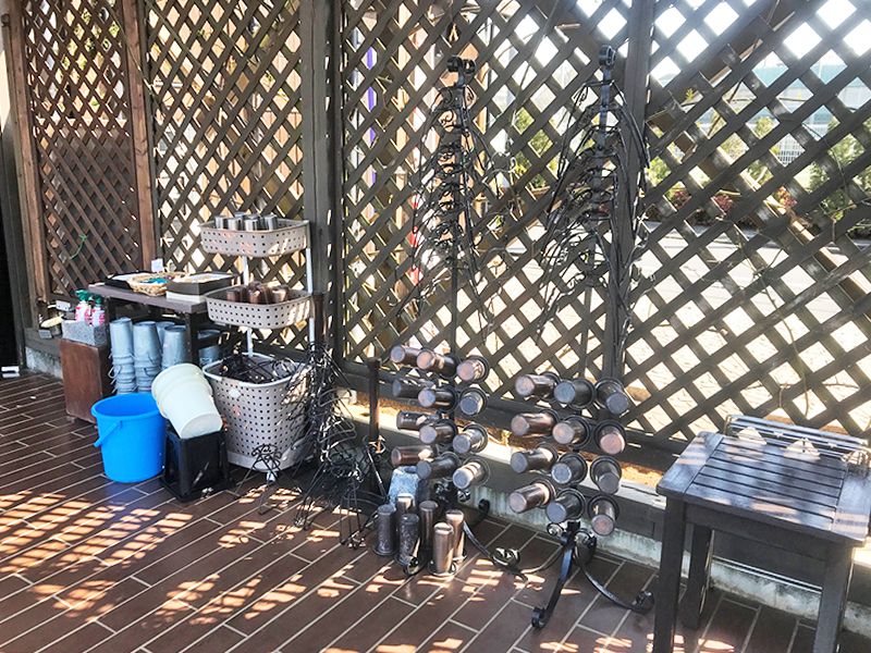 府中・国立メモリアルパーク　道具のそろった水汲み場