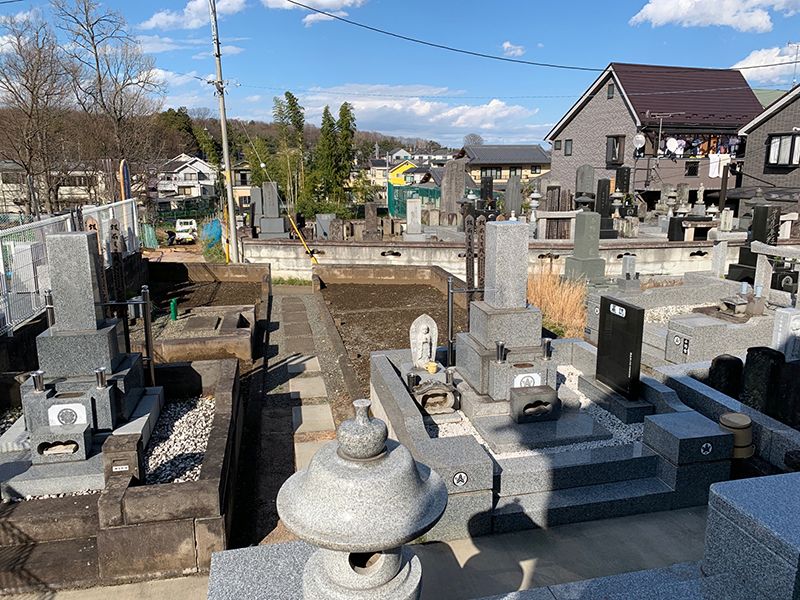 ひまわり墓苑　日当たりの良い墓域