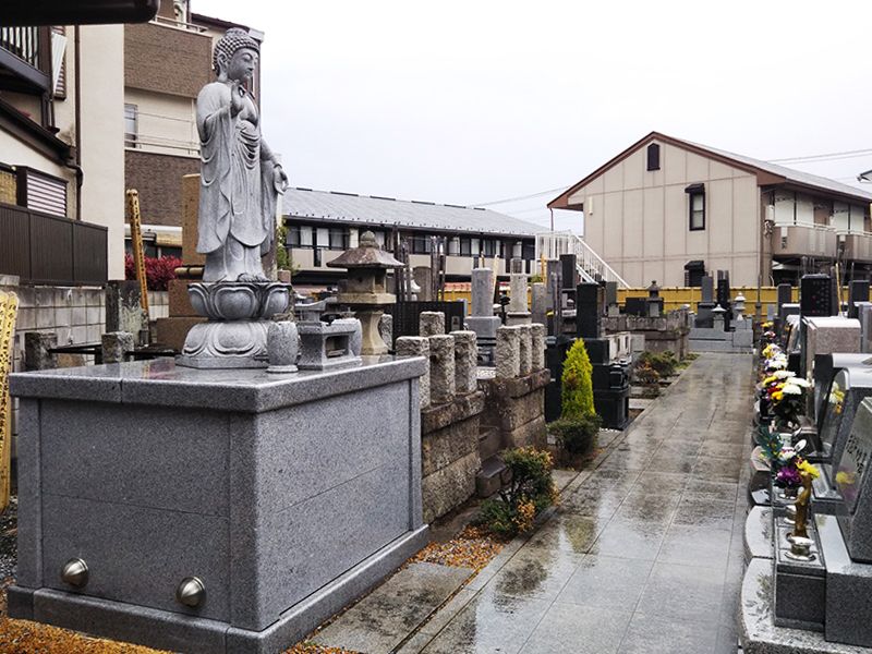 阿弥陀堂墓苑　阿弥陀像