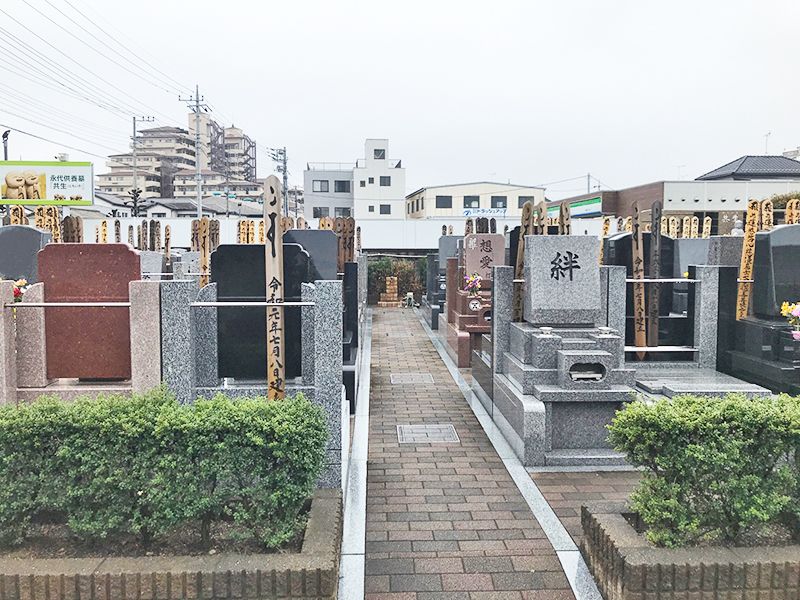立正寺墓地