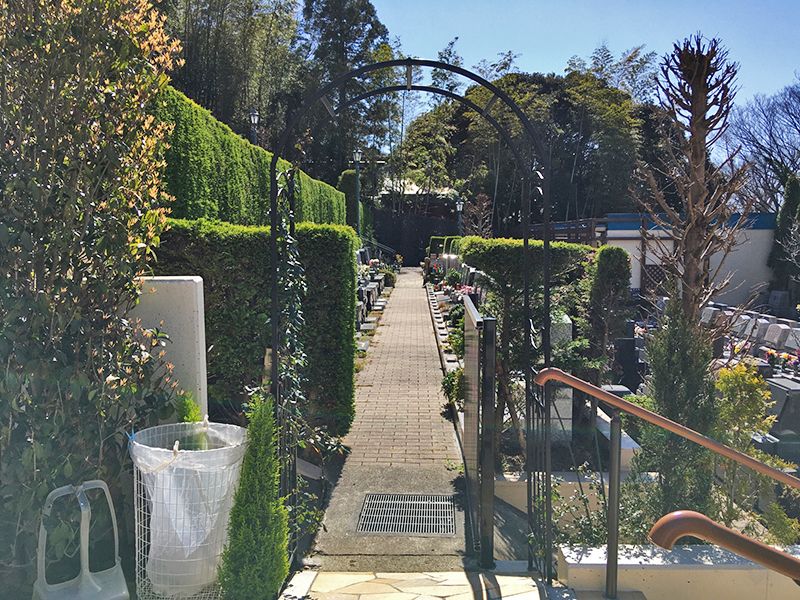 メモリアルガーデン藤沢　美しい英国式ガーデン