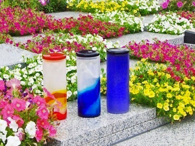 吹上霊園　琉球ガラス村製骨壺