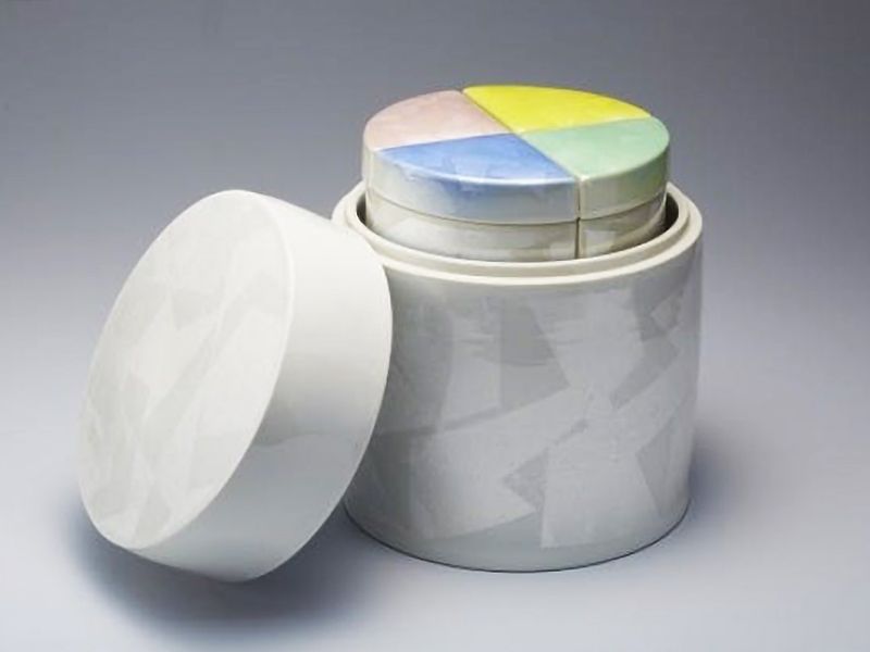 吹上霊園　骨壺「四季彩」