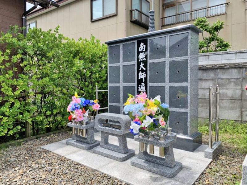 法光院 のうこつぼ