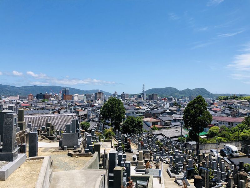 洞光寺 のうこつぼ