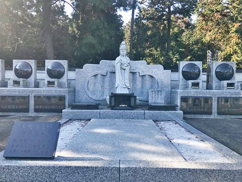 常円寺 のうこつぼ　永代供養塔