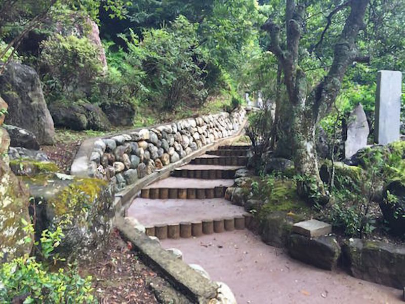 長照寺 のうこつぼ