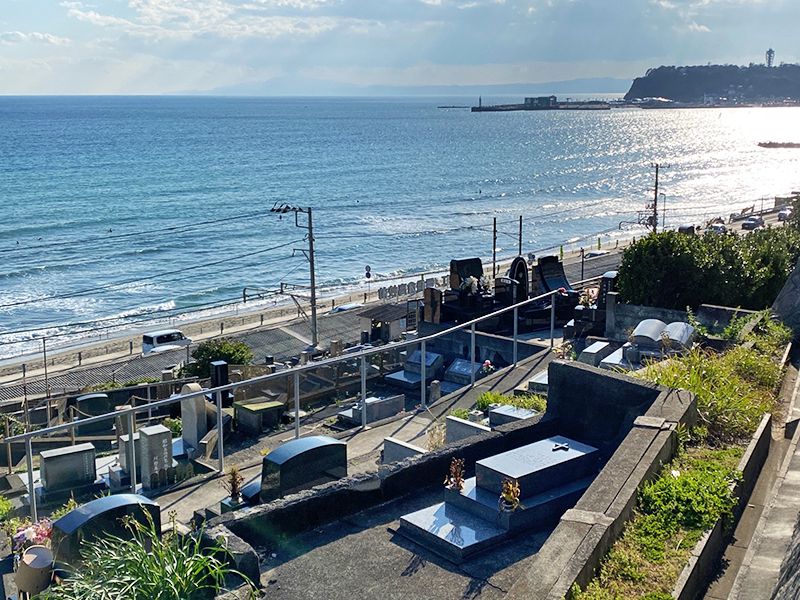 海が見える丘霊園