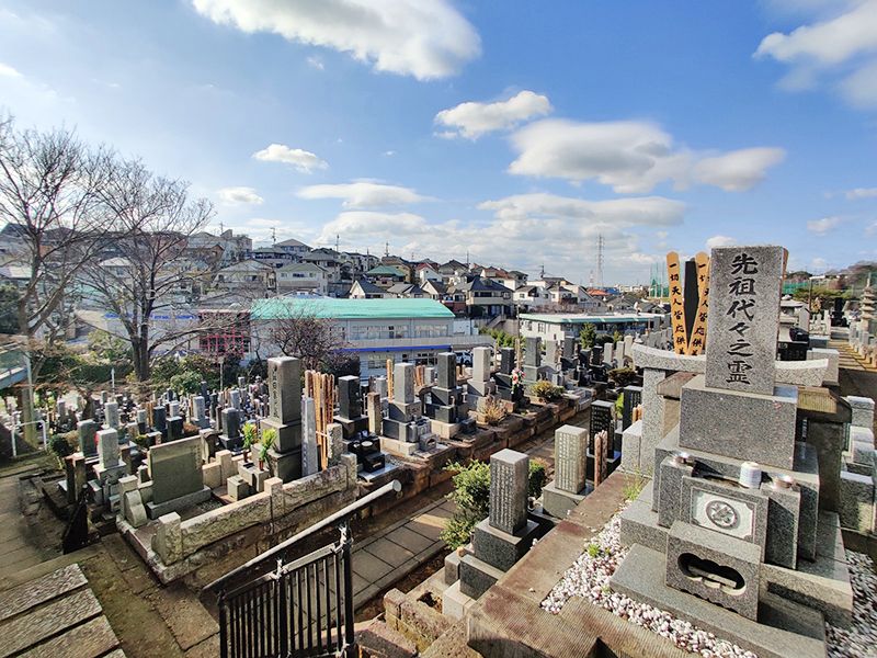 鶴見霊園　見晴らしの良い霊園