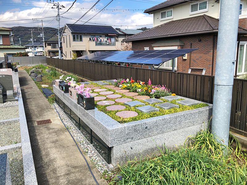 東学寺　樹木葬・花壇墓地