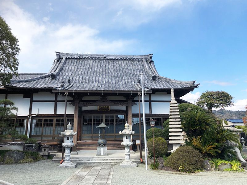 東学寺　樹木葬・花壇墓地