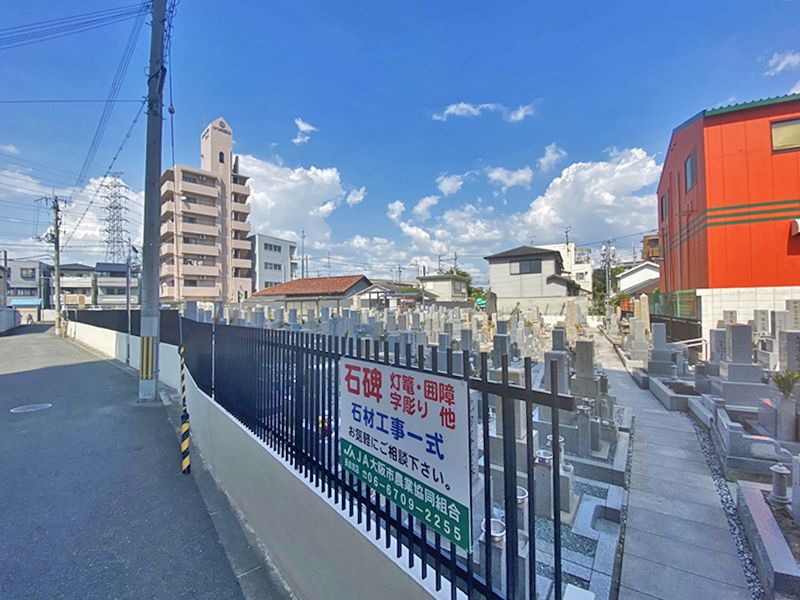 川辺共同墓地　墓地入口