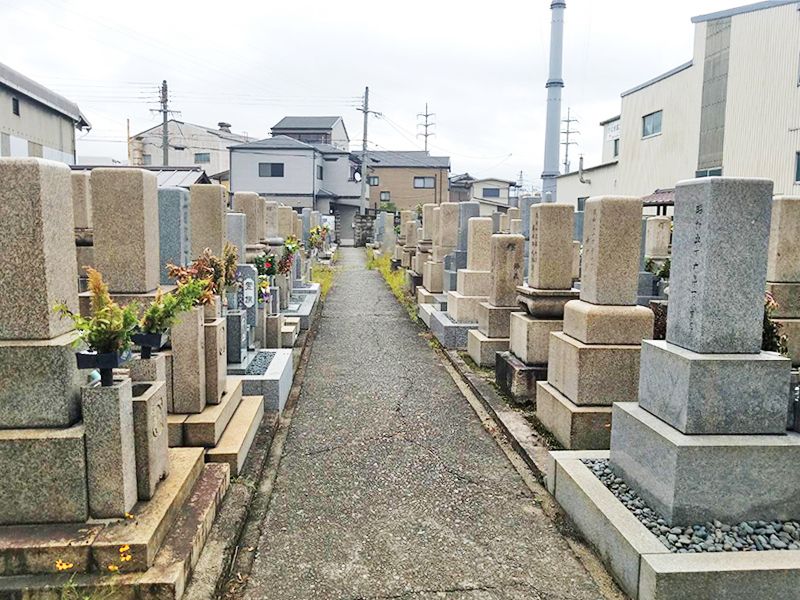 一津屋・和道共同墓地