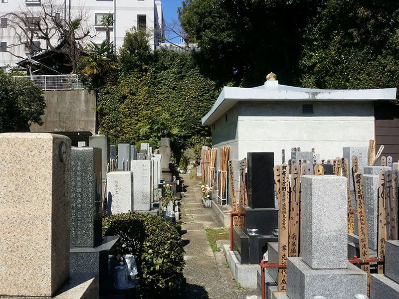 龍泉院
