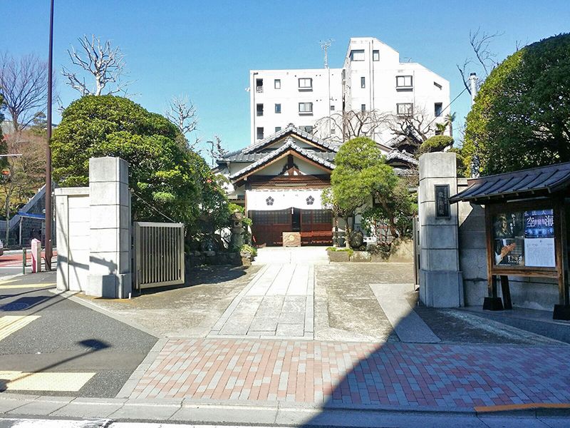 龍泉院