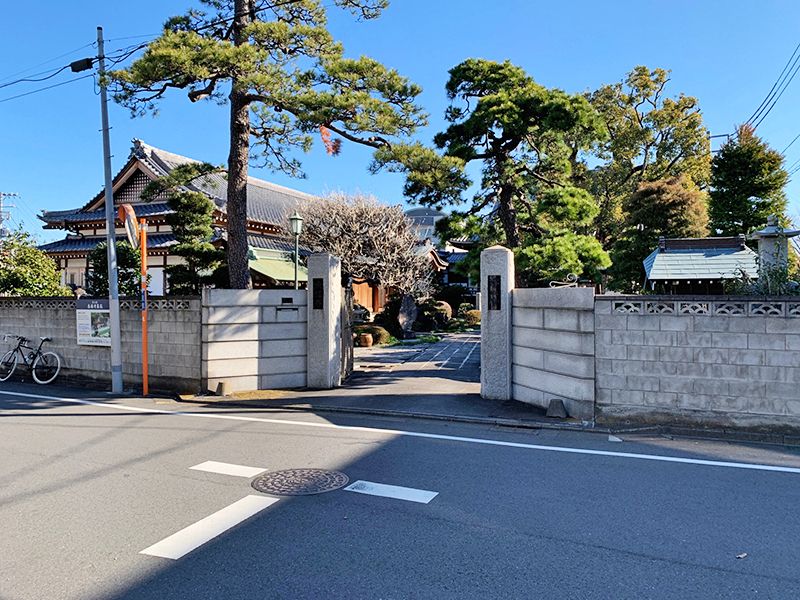 泉福寺墓苑