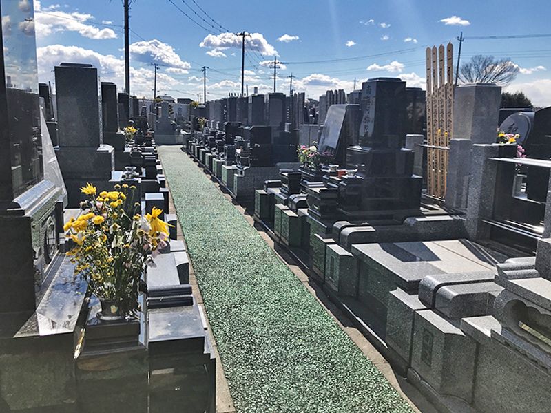 セントグリーン かすかべ聖地霊園　日当たりのよい墓域