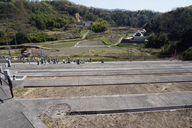 あしな墓苑 本安寺墓地