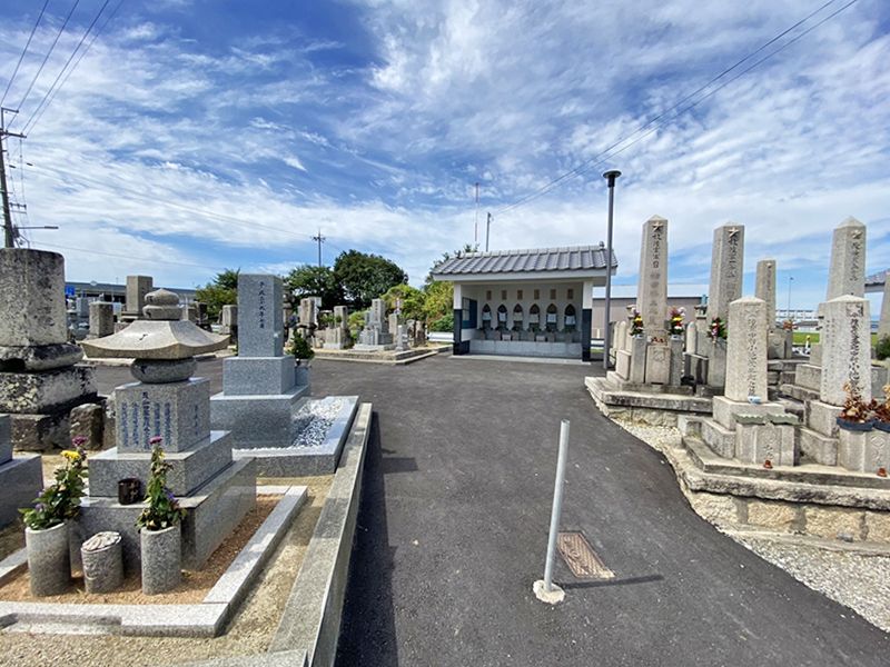 郡戸墓地