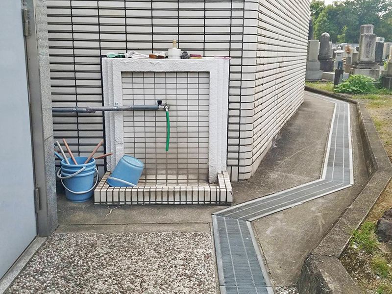 茨木市墓地　手洗い場