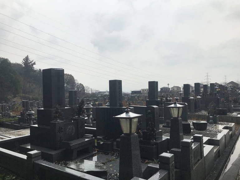 大阪狭山市営 西山霊園　和型墓石