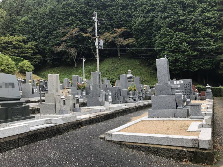 東窟寺霊園