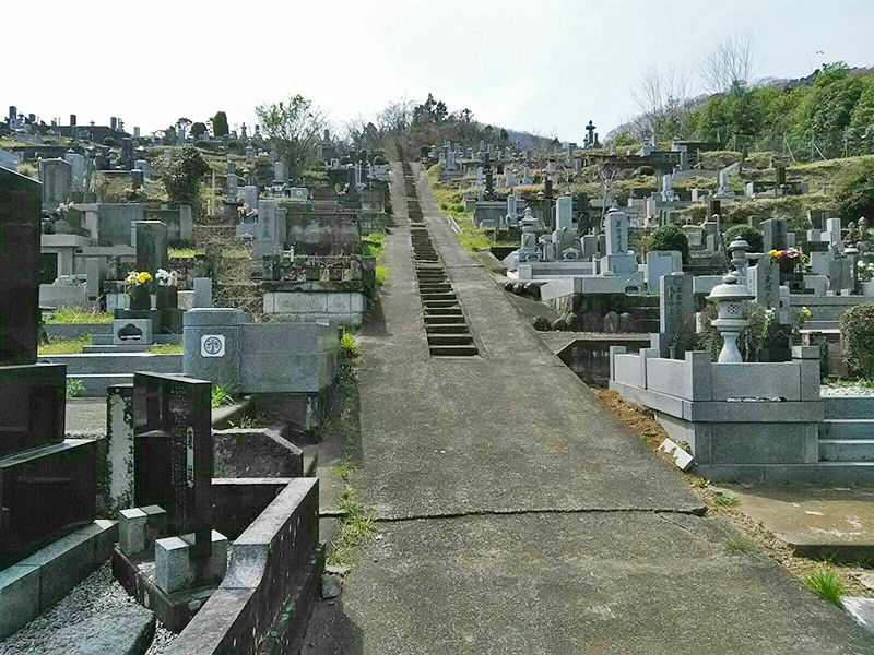 見晴らし墓苑 （勝楽寺墓苑）　和型墓石