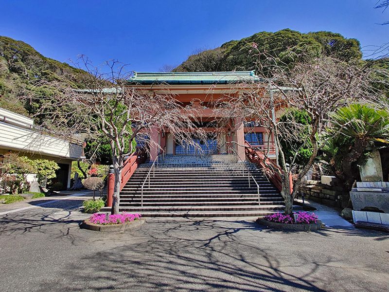乗誓寺 室内型墓苑