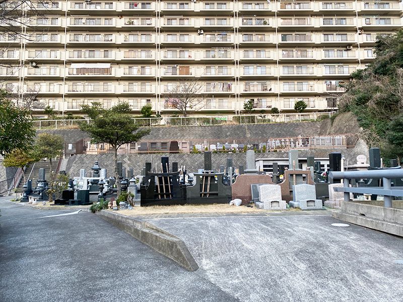 佐原霊園　バリアフリー設計の墓地