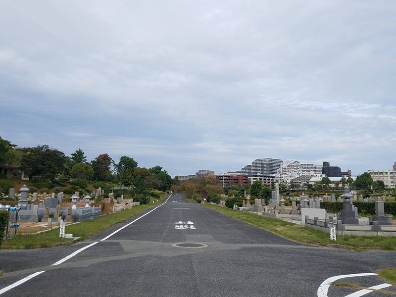 大阪市設 服部霊園
