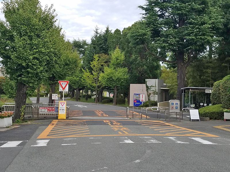 大阪市設 服部霊園
