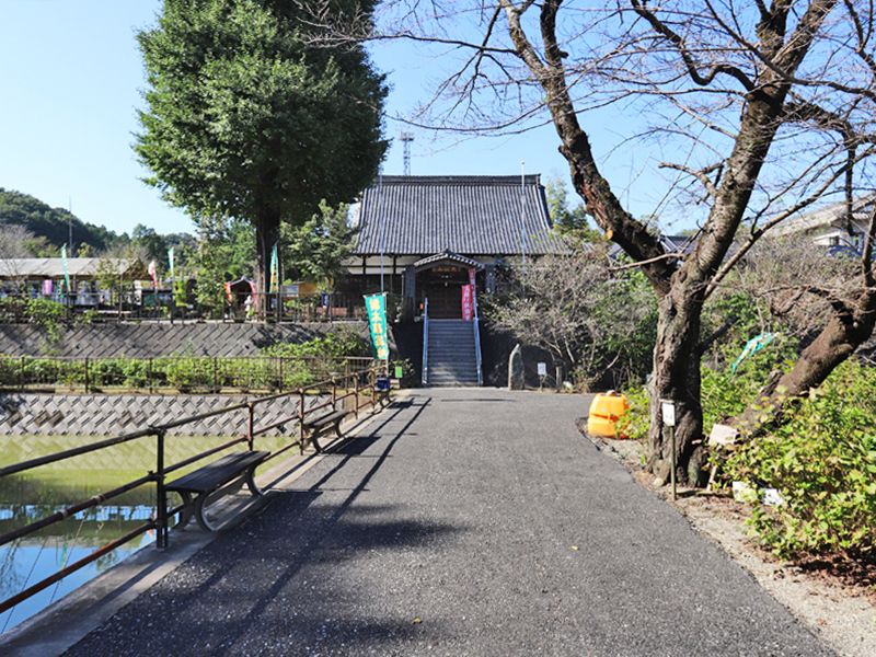 樹木葬墓地こもれびの里