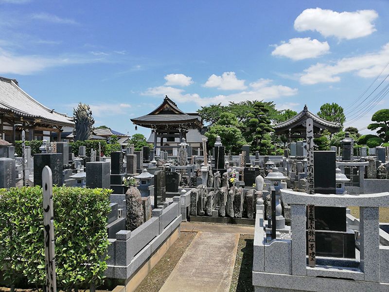 定泰寺霊園