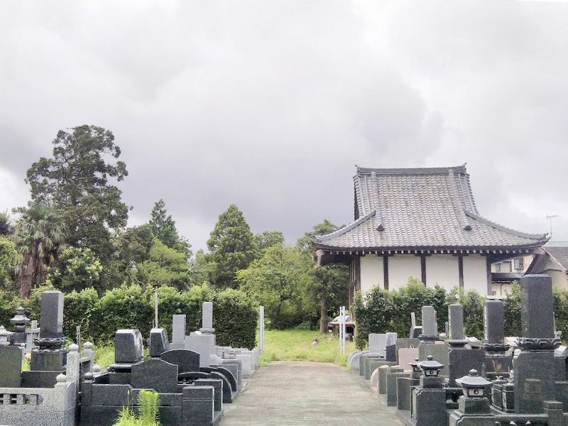 緑泉霊苑
