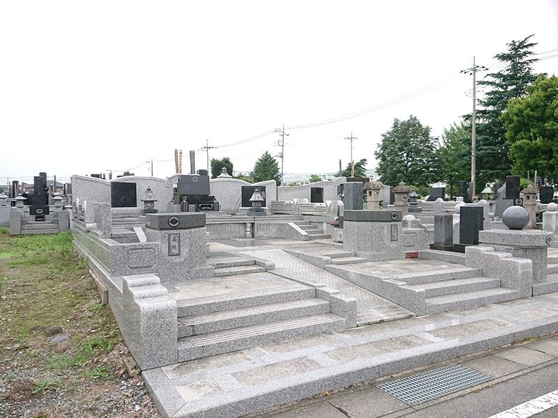 連取中央霊園