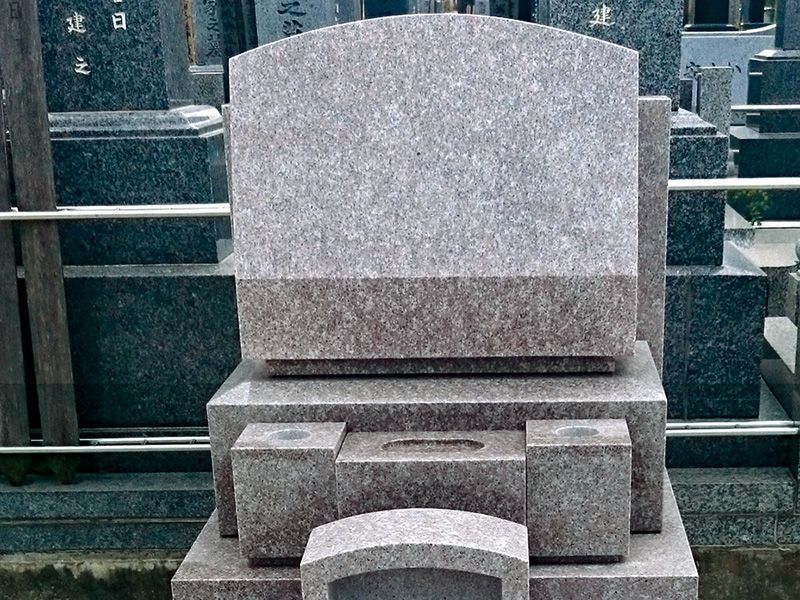 こだまの庭 越谷霊廟