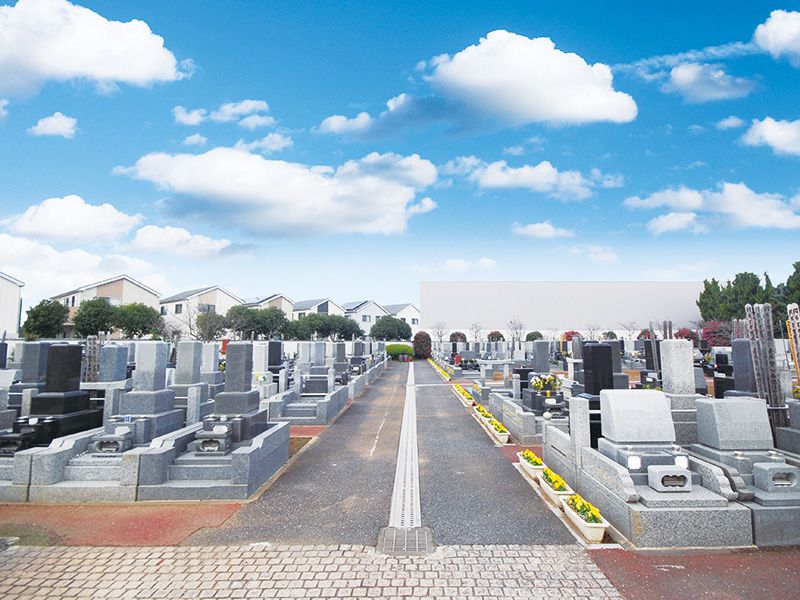 こだまの庭 越谷霊廟