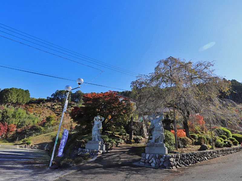 大忠院墓地