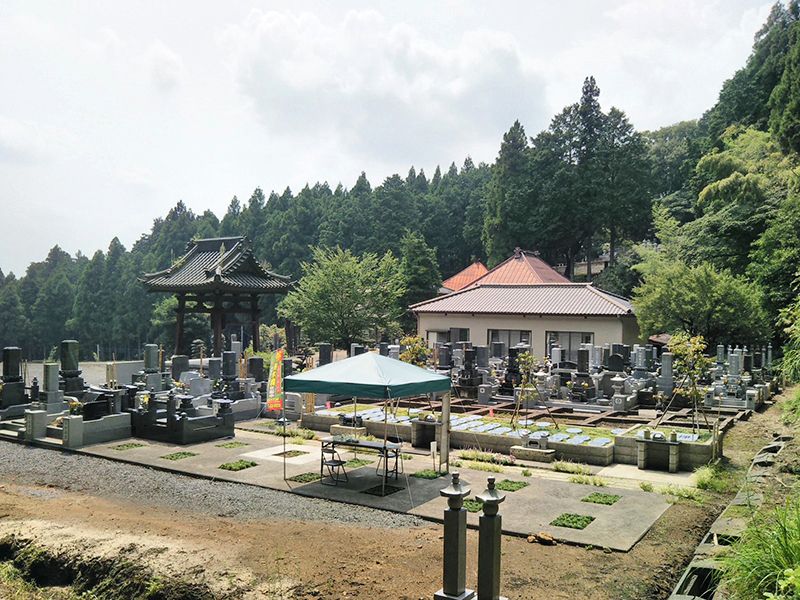自然豊かな杜 自然葬墓苑