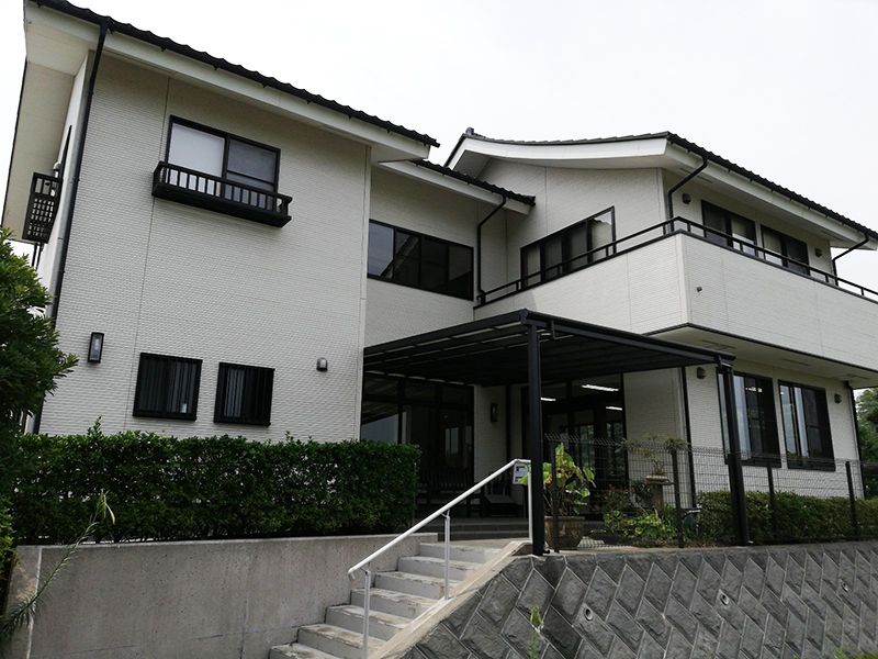 やすらぎの苑 富鶴浄苑