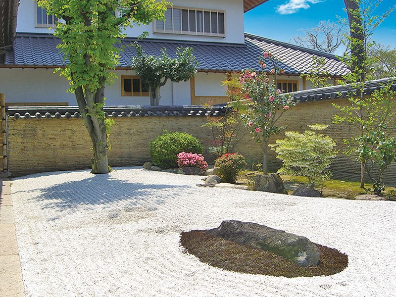 徳泉寺墓苑