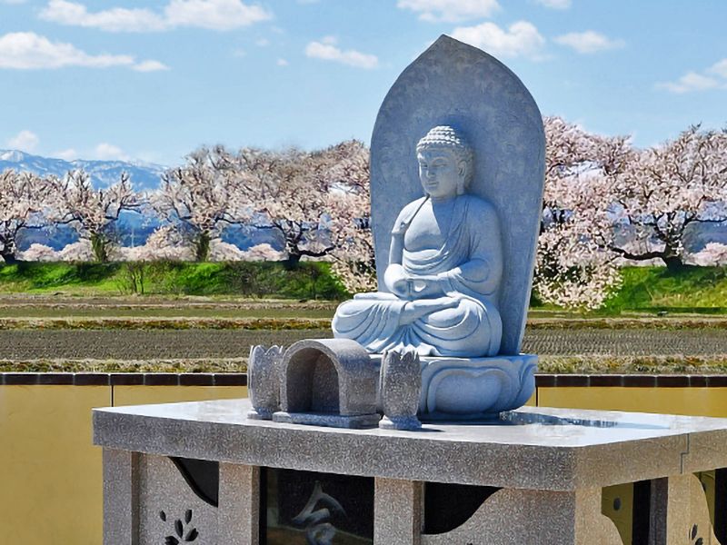 樹木葬・家族墓「桜樹の杜」