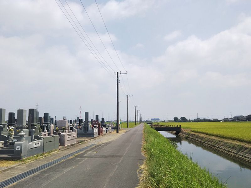 米島墓地