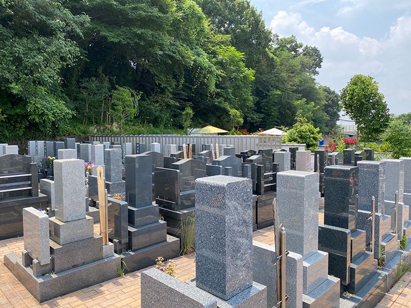 東山霊園